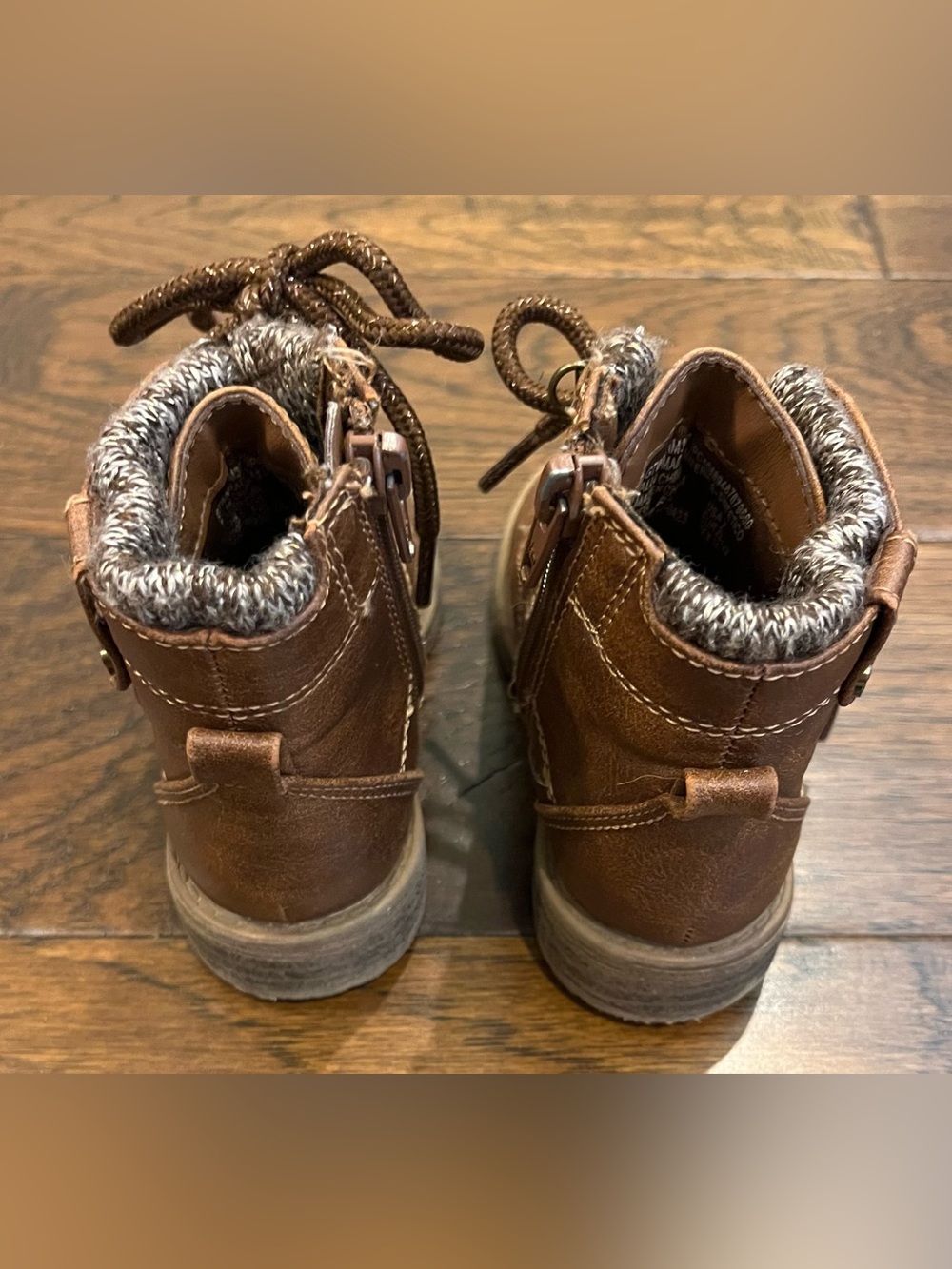 Wonder Nation Brown Faux Leather Glitter Lace Up GIRLS Boots Size 7 - Picture 4 of 5